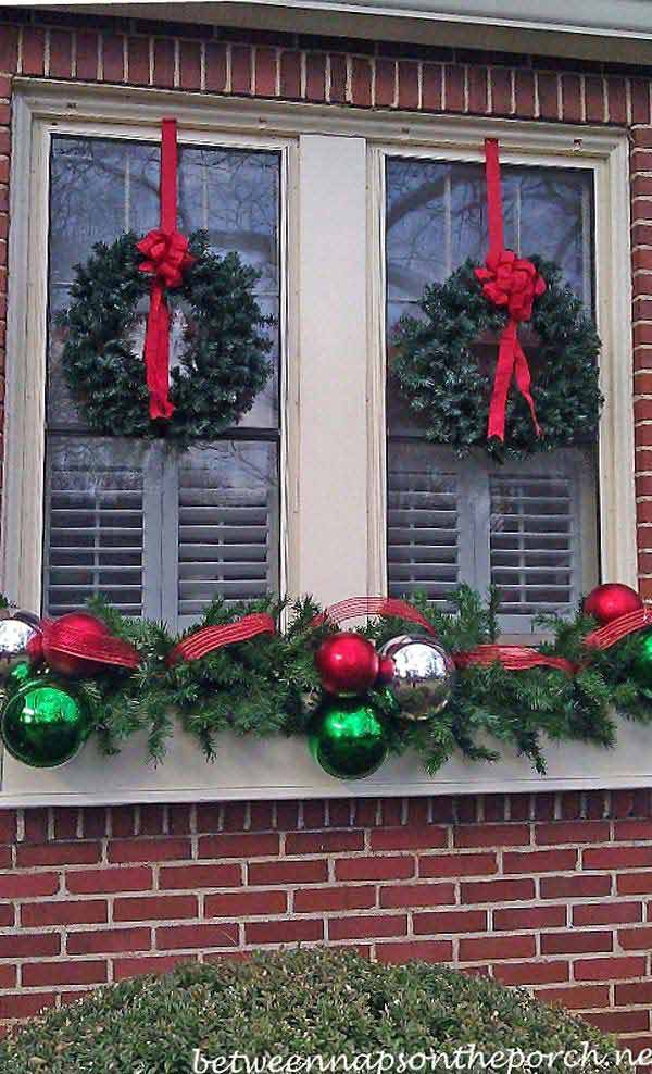 christmas-window-decoration-11